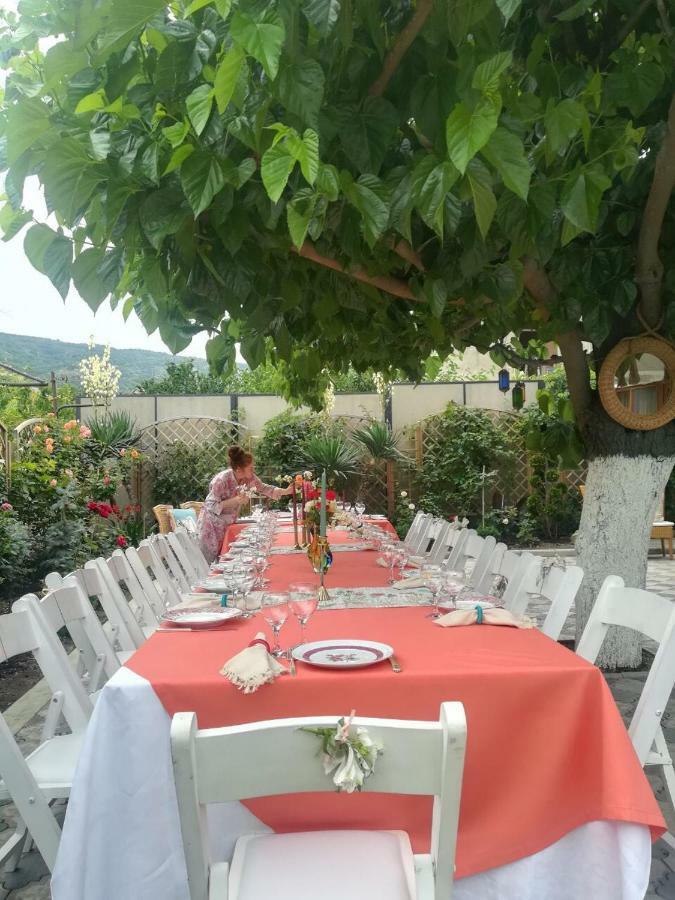 Отель My Garden Тбилиси Экстерьер фото